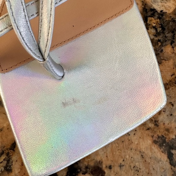 BOTTEGA VENETA
Metallic Stretch Sandals - Picture 14 of 14